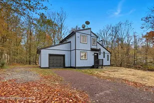 9554 Jasmine Dr, Tobyhanna, PA 18466 - Photo 2