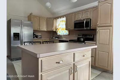  329 Kilmer Trail, Albrightsville, PA 18210 - Photo 8