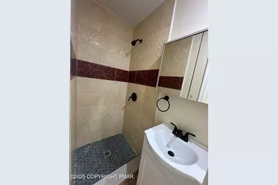  277 S Courtland Street, East Stroudsburg, PA 18301 - Photo 24