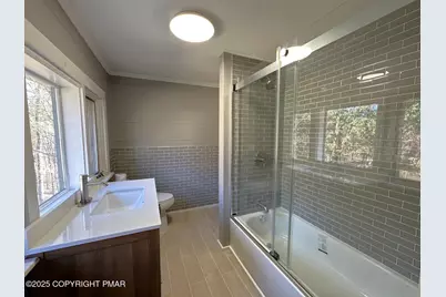  220 Sage Lane, East Stroudsburg, PA 18301 - Photo 12