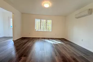 303 Otter Ct, Bushkill, PA 18324 - Photo 6