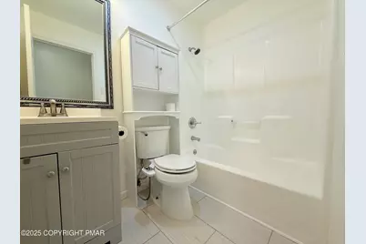  303 Otter Court, Bushkill, PA 18324 - Photo 8