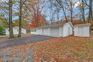 752 Toll Rd, Effort, PA 18330 - Photo 4