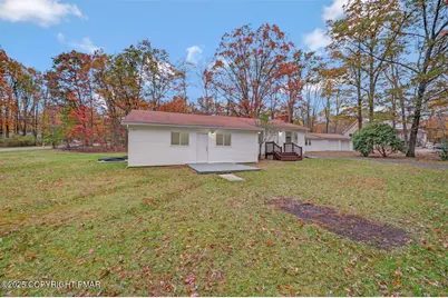  752 Toll Road, Effort, PA 18330 - Photo 96