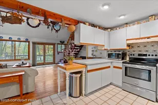 262 Fawn Lake Dr, Hawley, PA 18428 - Photo 16