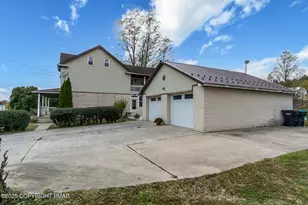 1772 Mahoning Dr, Lehighton, PA 18235 - Photo 14