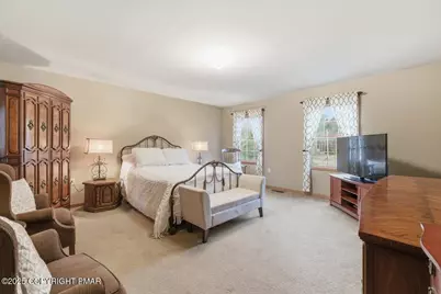  102 Arbor Way, Stroudsburg, PA 18360 - Photo 32