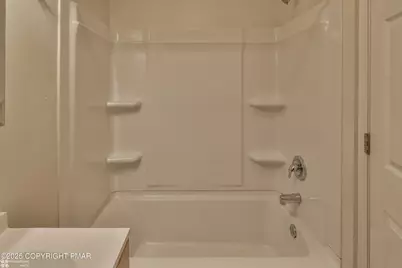  630 Pierce Street, Bethlehem, PA 18015 - Photo 26