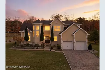  5123 Hemlock Lane, Tamiment, PA 18371 - Photo 2