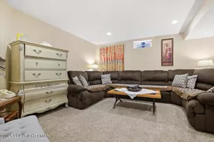 5123 Hemlock Ln, Tamiment, PA 18371 - Photo 48