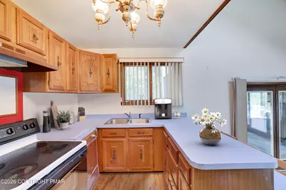  385 Saunders Drive, Bushkill, PA 18324 - Photo 18