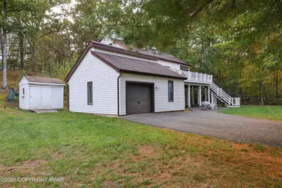  385 Saunders Drive, Bushkill, PA 18324 - Photo 42