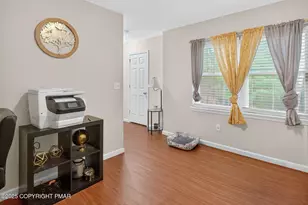 2541 Penn Hills Dr, Bartonsville, PA 18321 - Photo 6
