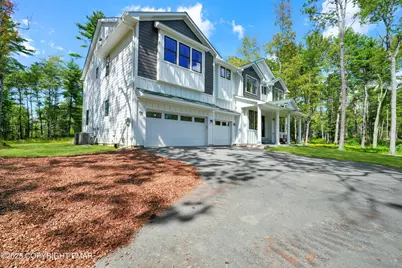  4 Gary Lane, Milford, PA 18337 - Photo 2