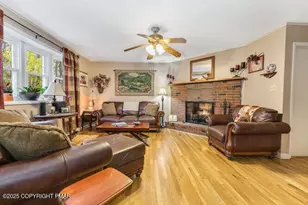 1249 Lexington Ave, Pocono Summit, PA 18346 - Photo 10