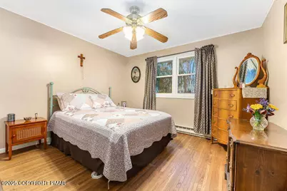  1249 Lexington Avenue, Pocono Summit, PA 18346 - Photo 12