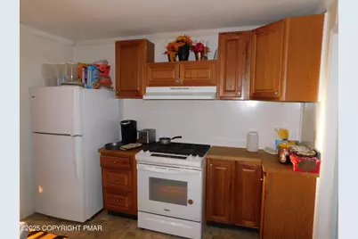  64 N 2nd Street # A, Stroudsburg, PA 18360 - Photo 4