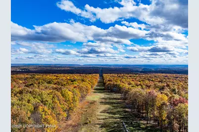  143 Foothill Boulevard, Effort, PA 18330 - Photo 12