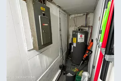  218 E Columbia Avenue, Mount Carmel, PA 17851 - Photo 18