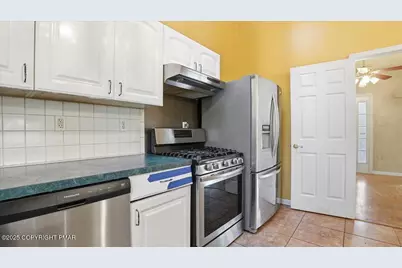  349 Bumblebee, Cresco, PA 18326 - Photo 30