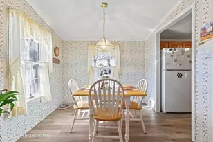 8 Cedar Ct, Bath, PA 18014 - Photo 16