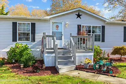  8 Cedar Court, Bath, PA 18014 - Photo 4