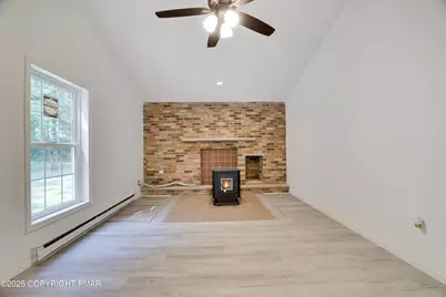  3119 Essex Road, Tobyhanna, PA 18466 - Photo 4