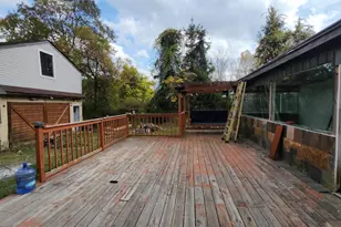 280 Coolbaugh Rd, East Stroudsburg, PA 18302 - Photo 4