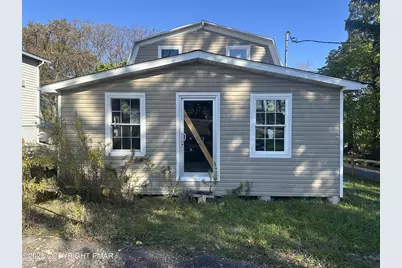  27 Sterling Road, Mount Pocono, PA 18344 - Photo 1