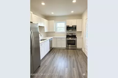  335 S 2nd Street, Bangor, PA 18013 - Photo 12