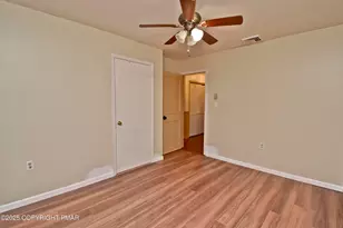 3282 Bluebird Dr, Bushkill, PA 18324 - Photo 24