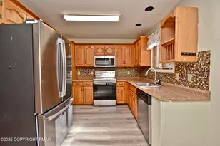 3282 Bluebird Dr, Bushkill, PA 18324 - Photo 8