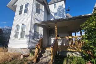 529 Market St, Bangor, PA 18013 - Photo 1