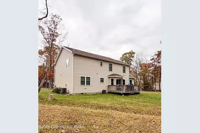  125 Alpine Lake Road, Henryville, PA 18332 - Photo 4