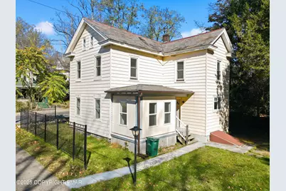  73 E Broad Street, East Stroudsburg, PA 18301 - Photo 4