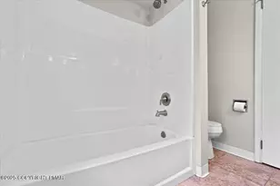 1215 Country Club Rd, Clarks Summit, PA 18411 - Photo 18