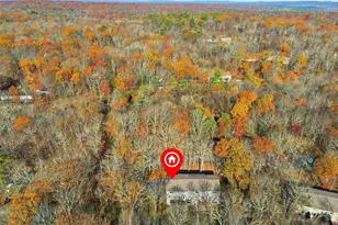 1247 Chateau Dr, East Stroudsburg, PA 18302 - Photo 26