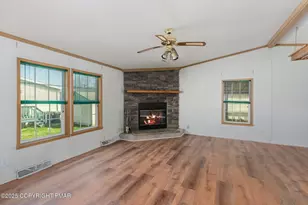 183 Greenbriar Dr, Bath, PA 18014 - Photo 30