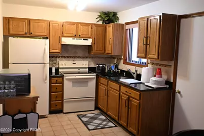  101 Withywindle Way, Tamiment, PA 18371 - Photo 2