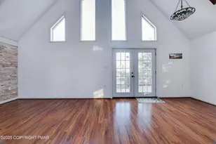 7550 Eagle Rock Dr, Tobyhanna, PA 18466 - Photo 2