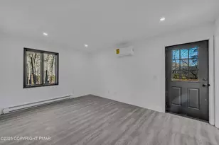 1135 7 Nations Dr, Tobyhanna, PA 18466 - Photo 32