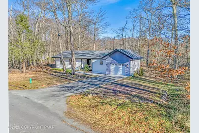  1135 Seven Nations Drive, Tobyhanna, PA 18466 - Photo 6