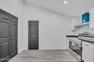 1135 7 Nations Dr, Tobyhanna, PA 18466 - Photo 14