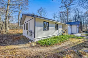 1135 7 Nations Dr, Tobyhanna, PA 18466 - Photo 46