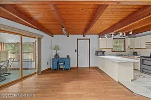 605 Clearview Dr, Long Pond, PA 18334 - Photo 8