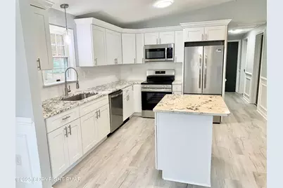  111 Lake in The Clouds Road, Canadensis, PA 18325 - Photo 10