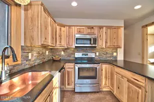 5187 Woodland Ave, Pocono Pines, PA 18350 - Photo 28