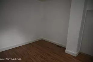 2215 Pennsylvania Ave, Martins Creek, PA 18063 - Photo 14