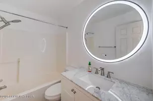 205 Regent St, Bushkill, PA 18324 - Photo 46