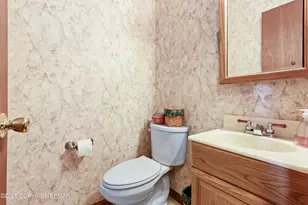 228 Cherry Hill Rd, Nazareth, PA 18064 - Photo 24